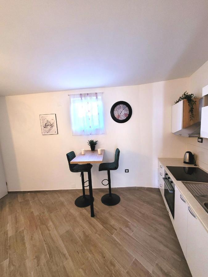 Kupinica Apartment Vinišće 外观 照片