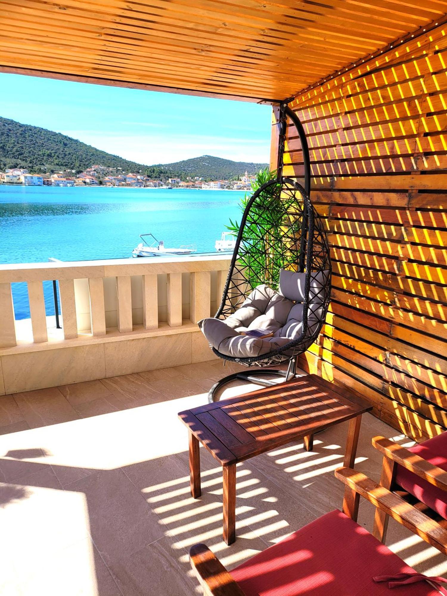 Kupinica Apartment Vinišće 客房 照片